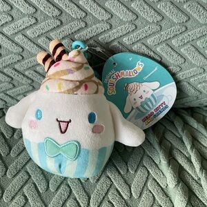 Cinnamoroll Squishmallow Clip